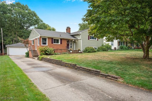 729 Woodland Avenue, Wadsworth, OH 44281