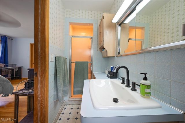 729 Woodland Avenue, Wadsworth, OH 44281