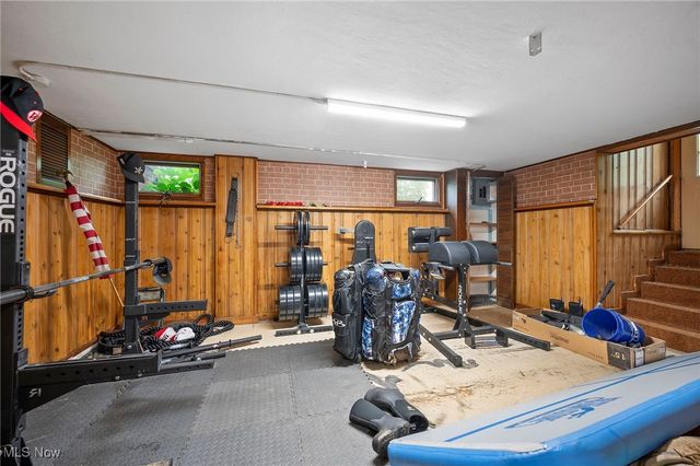 729 Woodland Avenue, Wadsworth, OH 44281