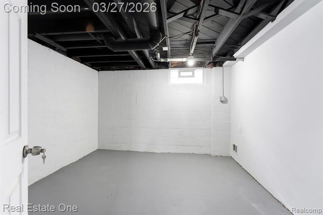 6778 Buckingham Avenue, Allen Park, MI 48101