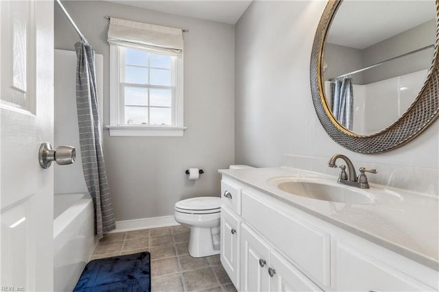 5670 Gentry DR, New Kent, VA 23124