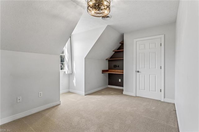 5670 Gentry DR, New Kent, VA 23124
