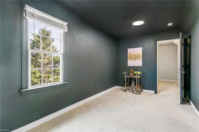 5670 Gentry DR, New Kent, VA 23124