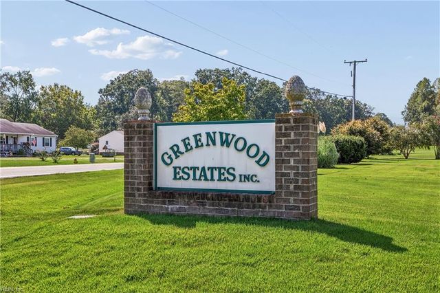 5670 Gentry DR, New Kent, VA 23124