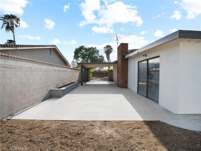 9643 Boxwood Ave, Fontana, CA 92335