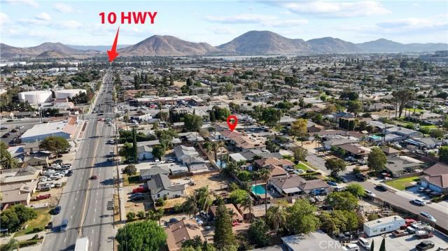 9643 Boxwood Ave, Fontana, CA 92335