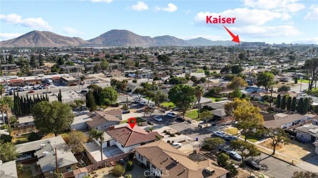 9643 Boxwood Ave, Fontana, CA 92335