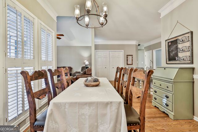 125 GLADYS LN, Fayetteville, GA 30215