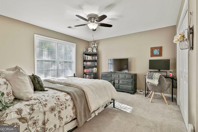 125 GLADYS LN, Fayetteville, GA 30215