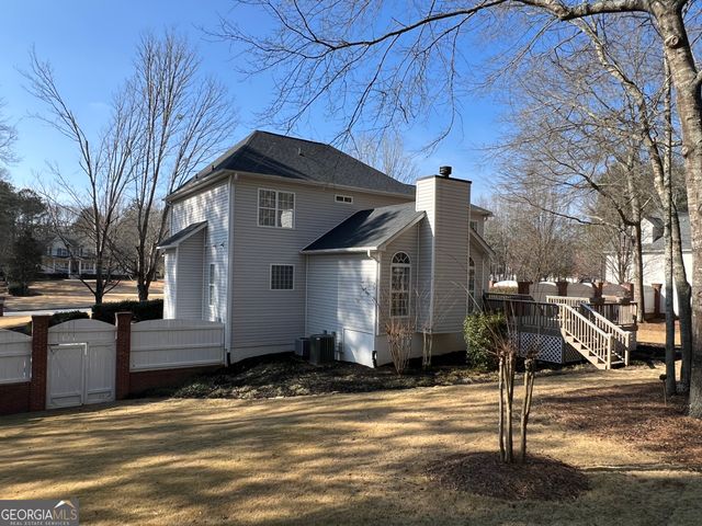 125 GLADYS LN, Fayetteville, GA 30215