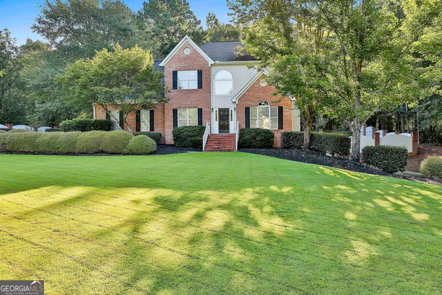 125 GLADYS LN, Fayetteville, GA 30215