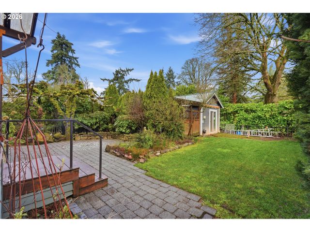 7060 Se 13TH Ave, Portland, OR 97202