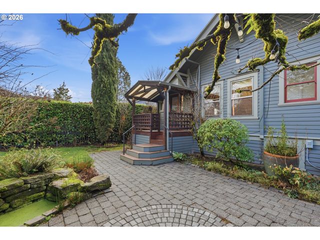 7060 Se 13TH Ave, Portland, OR 97202