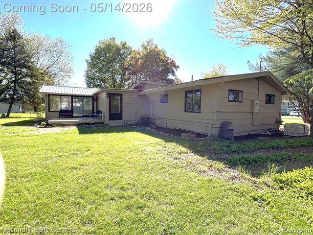 10197 Dar Lane, Goodrich, MI 48438