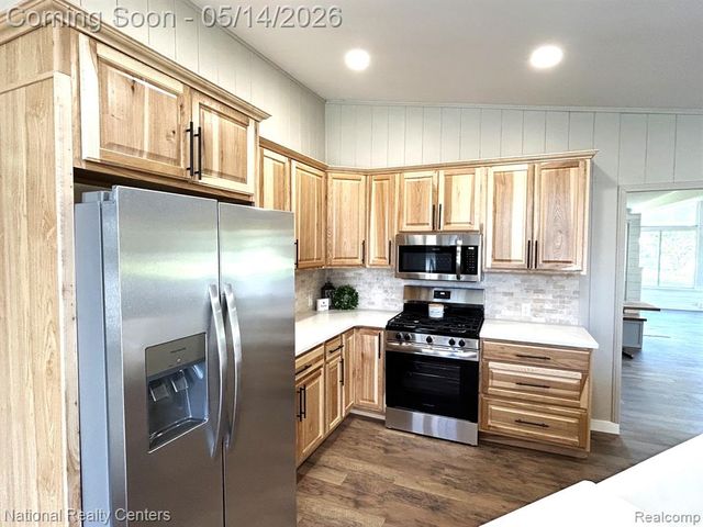 10197 Dar Lane, Goodrich, MI 48438
