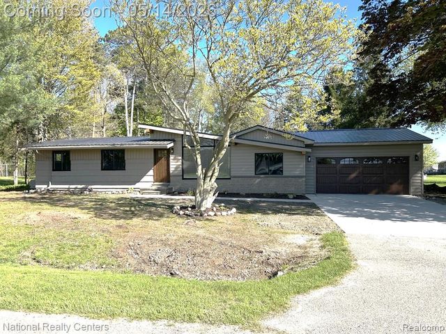 10197 Dar Lane, Goodrich, MI 48438