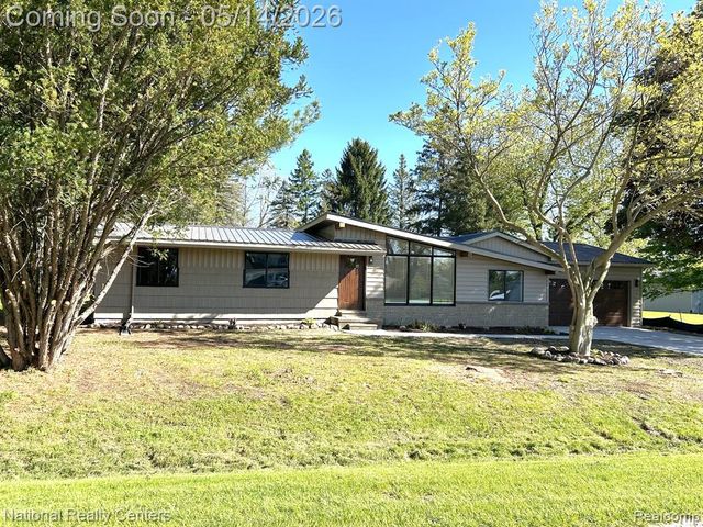 10197 Dar Lane, Goodrich, MI 48438