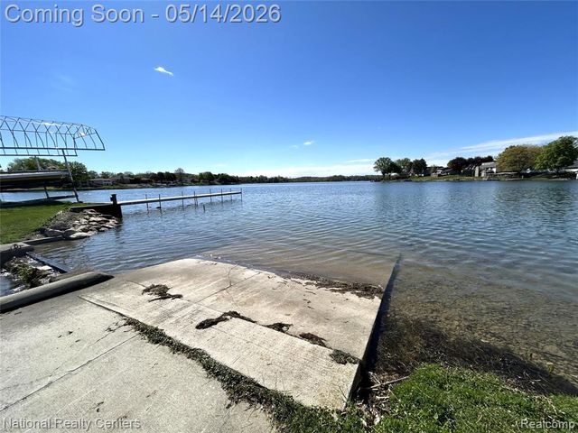 10197 Dar Lane, Goodrich, MI 48438