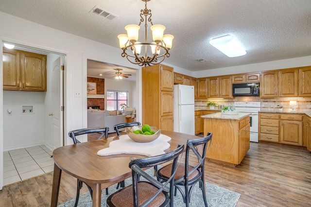 908 Country Club Drive, Joshua, TX 76058