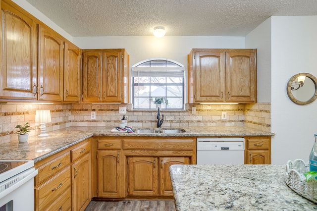 908 Country Club Drive, Joshua, TX 76058