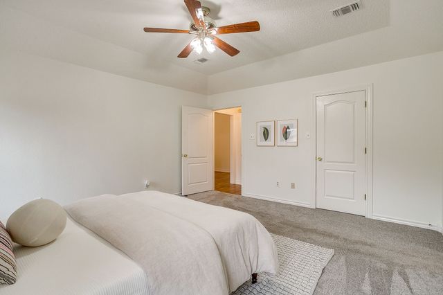 908 Country Club Drive, Joshua, TX 76058