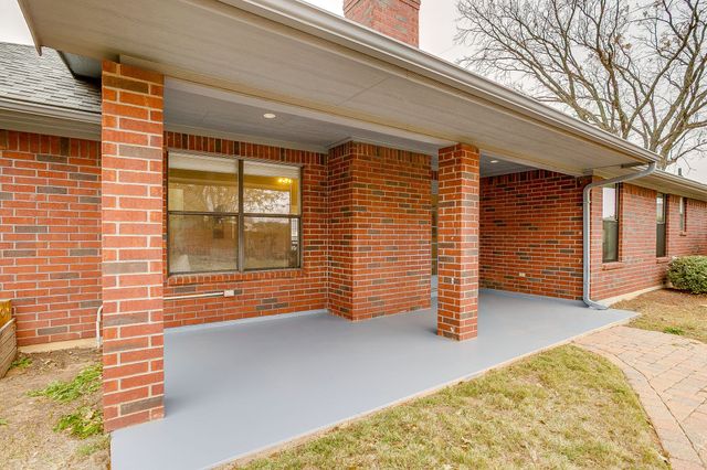 908 Country Club Drive, Joshua, TX 76058