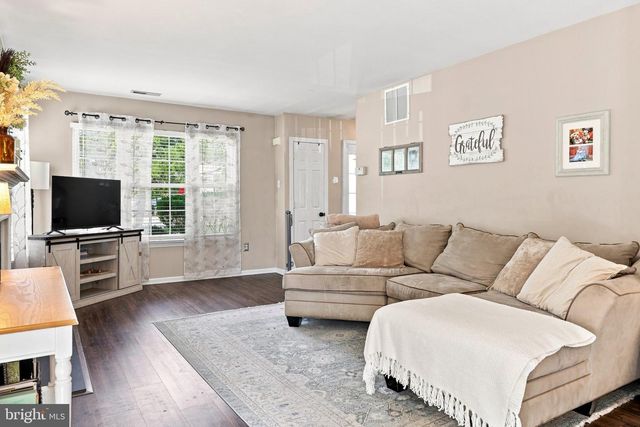 3108 EBBTIDE LN, Palmyra, NJ 08065