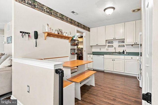 3108 EBBTIDE LN, Palmyra, NJ 08065