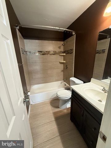 4909 TIBBITT LN, Burke, VA 22015