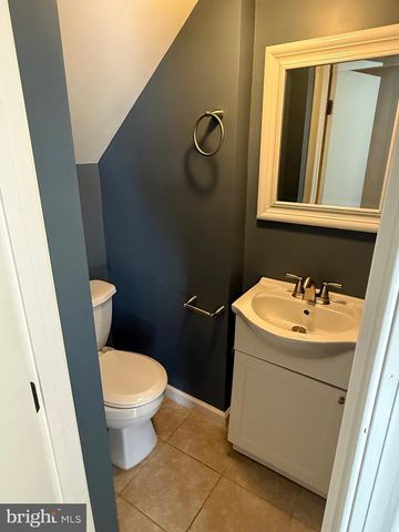 4909 TIBBITT LN, Burke, VA 22015