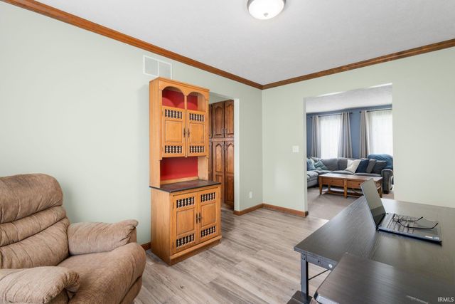 11923 Bergamot Drive, Granger, IN 46530