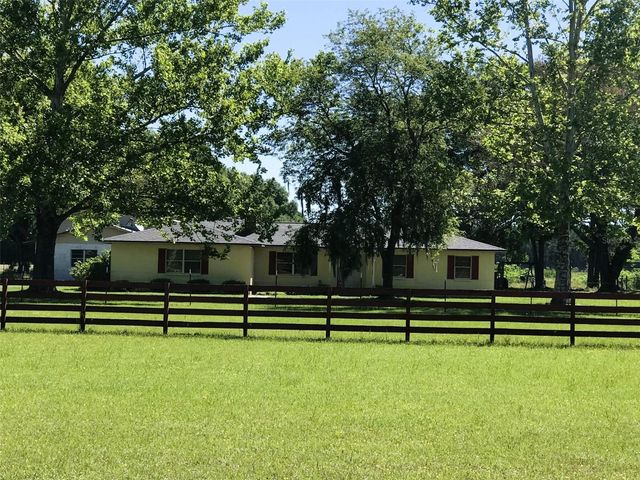 10 SW 50TH AVENUE, Bell, FL 32619