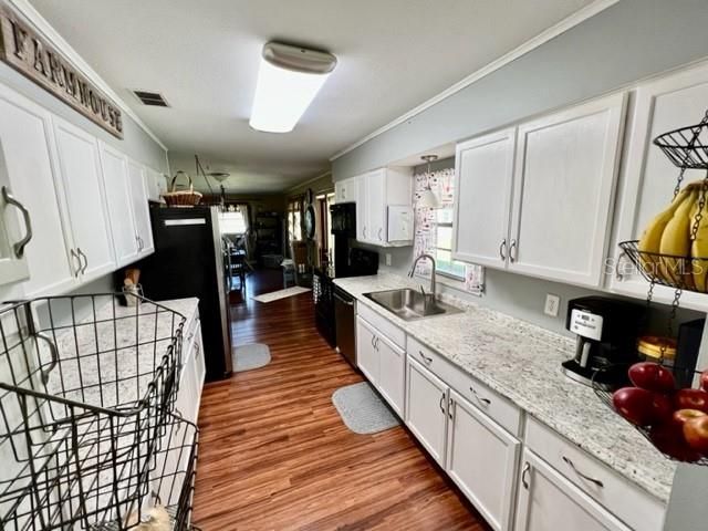10 SW 50TH AVENUE, Bell, FL 32619