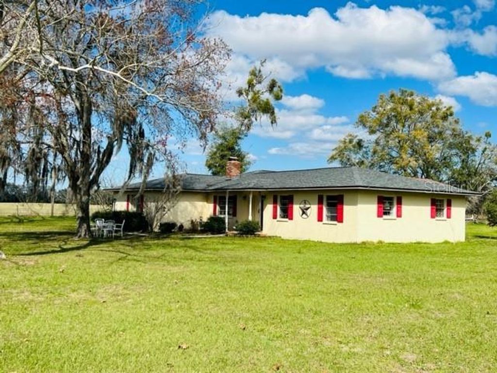 10 SW 50TH AVENUE, Bell, FL 32619