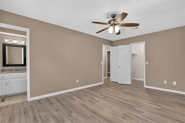 2109 Oakvista Circle, Norman, OK 73071