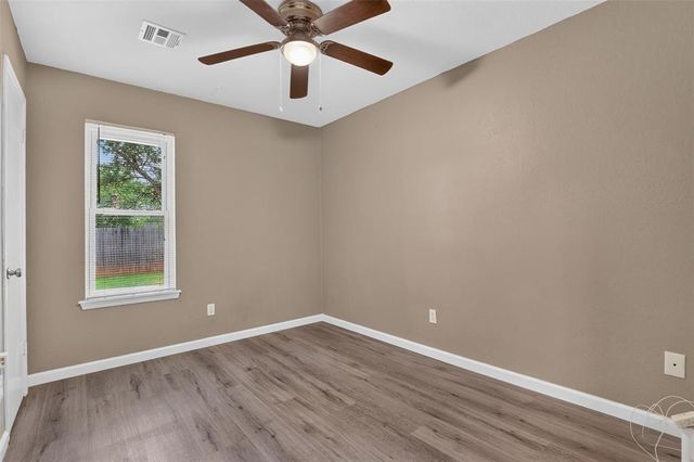 2109 Oakvista Circle, Norman, OK 73071