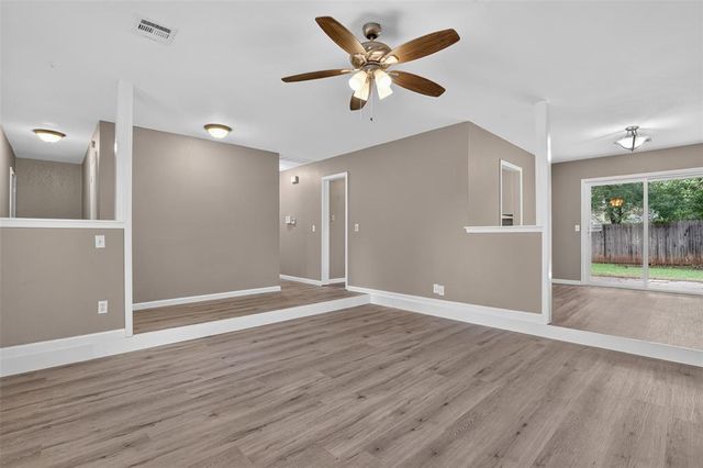 2109 Oakvista Circle, Norman, OK 73071
