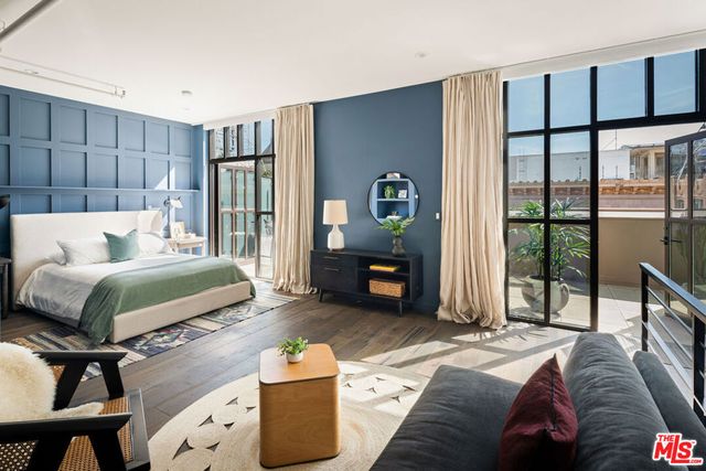 1645 Vine Street 1005, Los Angeles, CA 90028