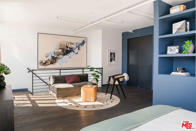 1645 Vine Street 1005, Los Angeles, CA 90028