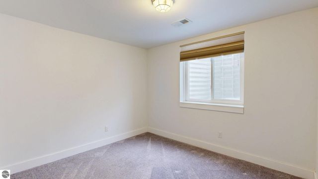 2578 White Pine, Mt Pleasant, MI 48858