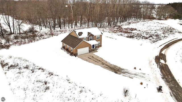 2578 White Pine, Mt Pleasant, MI 48858