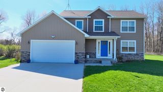 2578 White Pine, Mt Pleasant, MI 48858