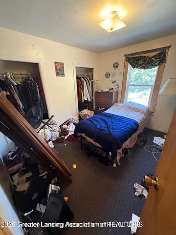 1423 Pontiac Street, Lansing, MI 48910