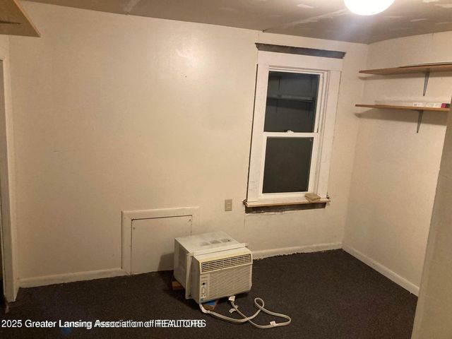 1423 Pontiac Street, Lansing, MI 48910