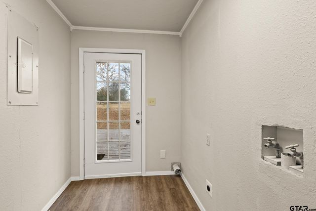 2638 SE County Road 4115, Mt Vernon, TX 75457