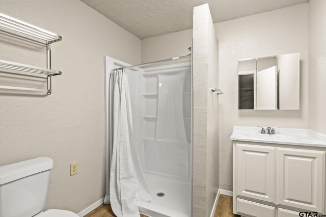 2638 SE County Road 4115, Mt Vernon, TX 75457