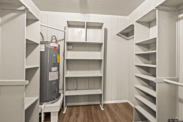 2638 SE County Road 4115, Mt Vernon, TX 75457