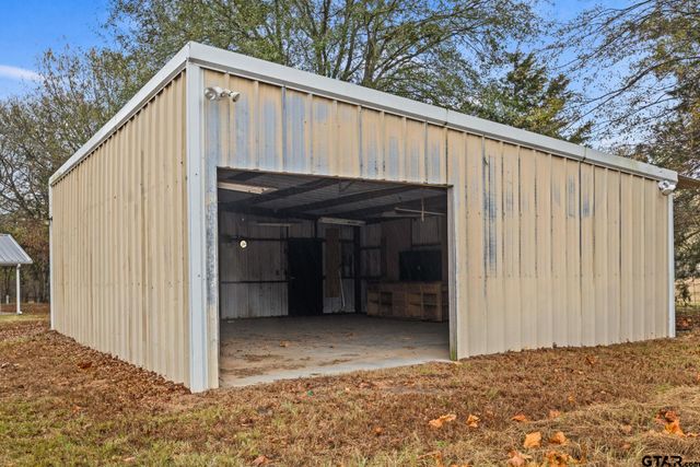 2638 SE County Road 4115, Mt Vernon, TX 75457