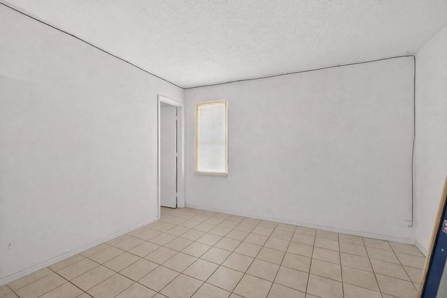 125 Calle Sol Mete NW, Albuquerque, NM 87120