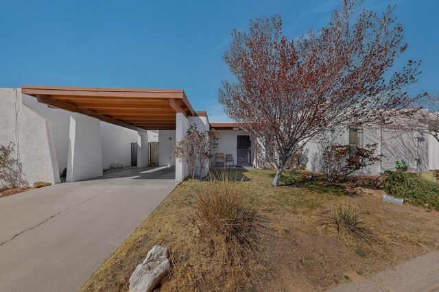 125 Calle Sol Mete NW, Albuquerque, NM 87120